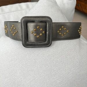 Lovely pewter leather belt with brass embellishments. Sandy Duftler Designs, ML